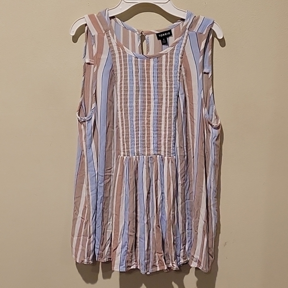 TORRID SMOCKED STRIPED TANK TOP size 0